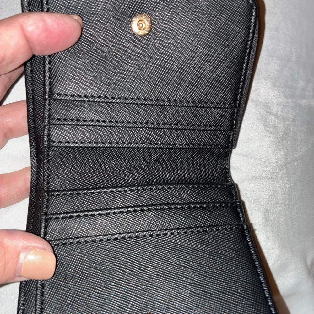 Anne Klein chic black